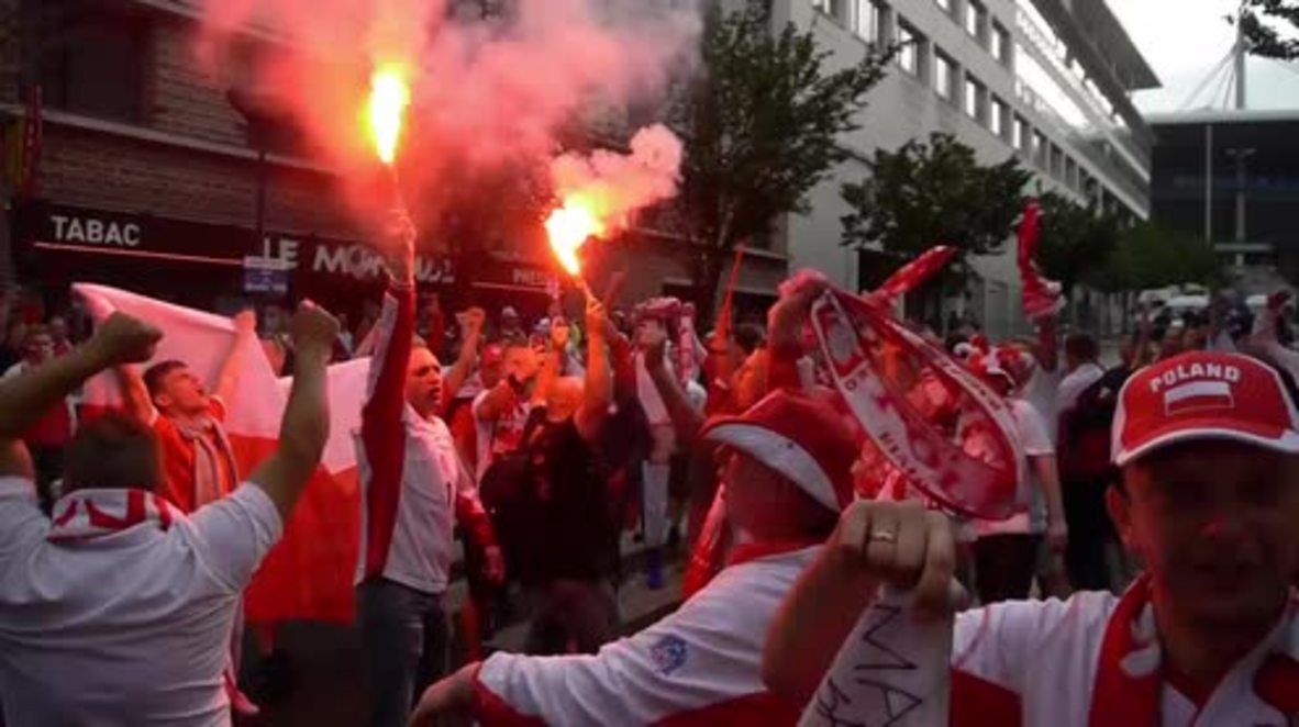 France: German and Polish fans warm up for Group C clash