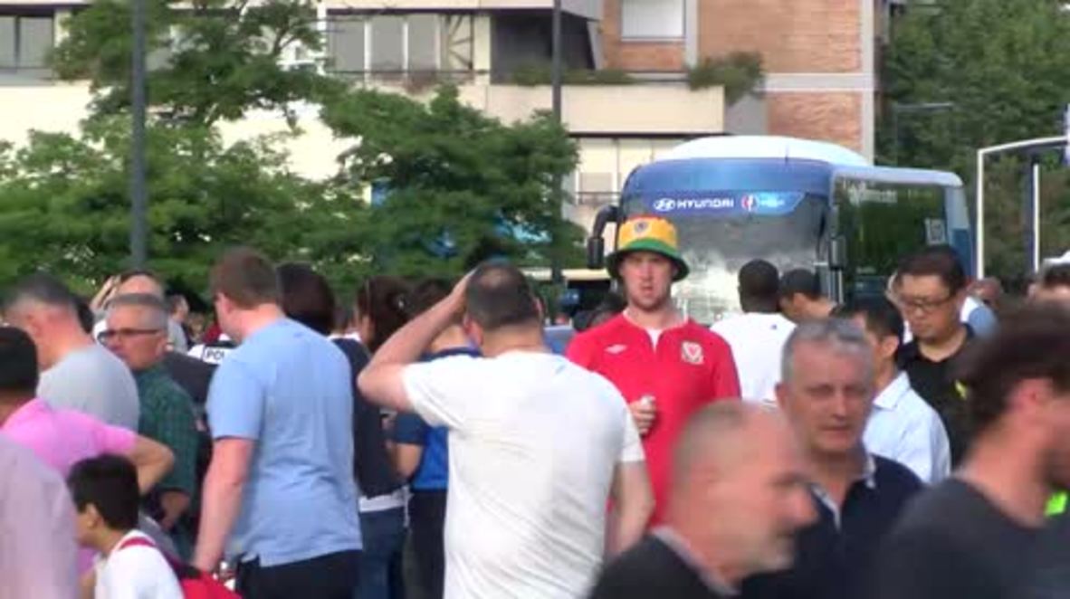 France: Russian and Welsh team buses arrive for Euro 2016 showdown