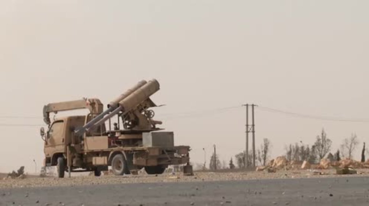Syria: Syrian army battle IS militants near Raqqa
