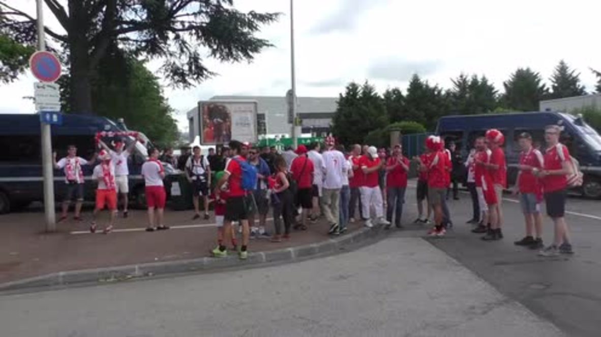 France: Polish and Swiss fans head to final 16 face off