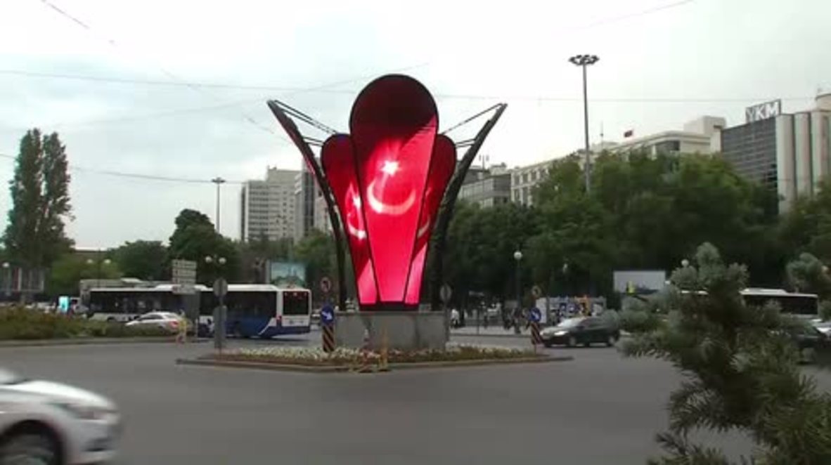 Turkey: 'Another fake thing' - Ankara residents comment on Erdogan's Su-24 apology