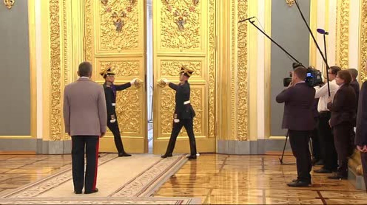Russia: Putin says most important task is to strengthen the armed forces
