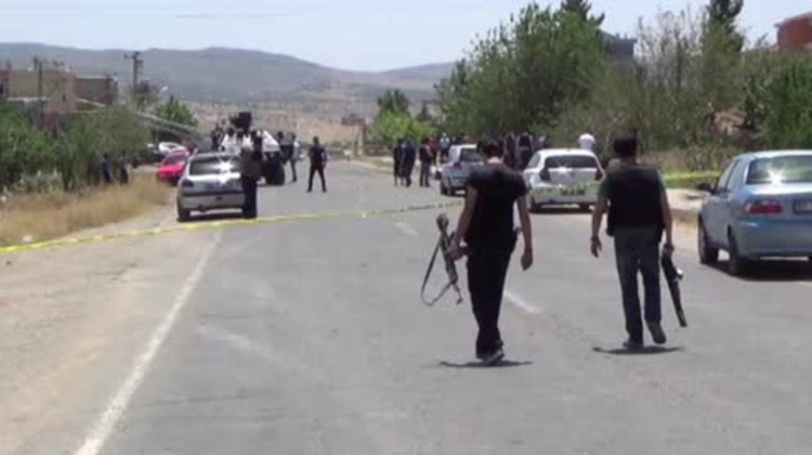Turkey: Car bomb attack on police kills officer, injures 7 in Diyarbakir