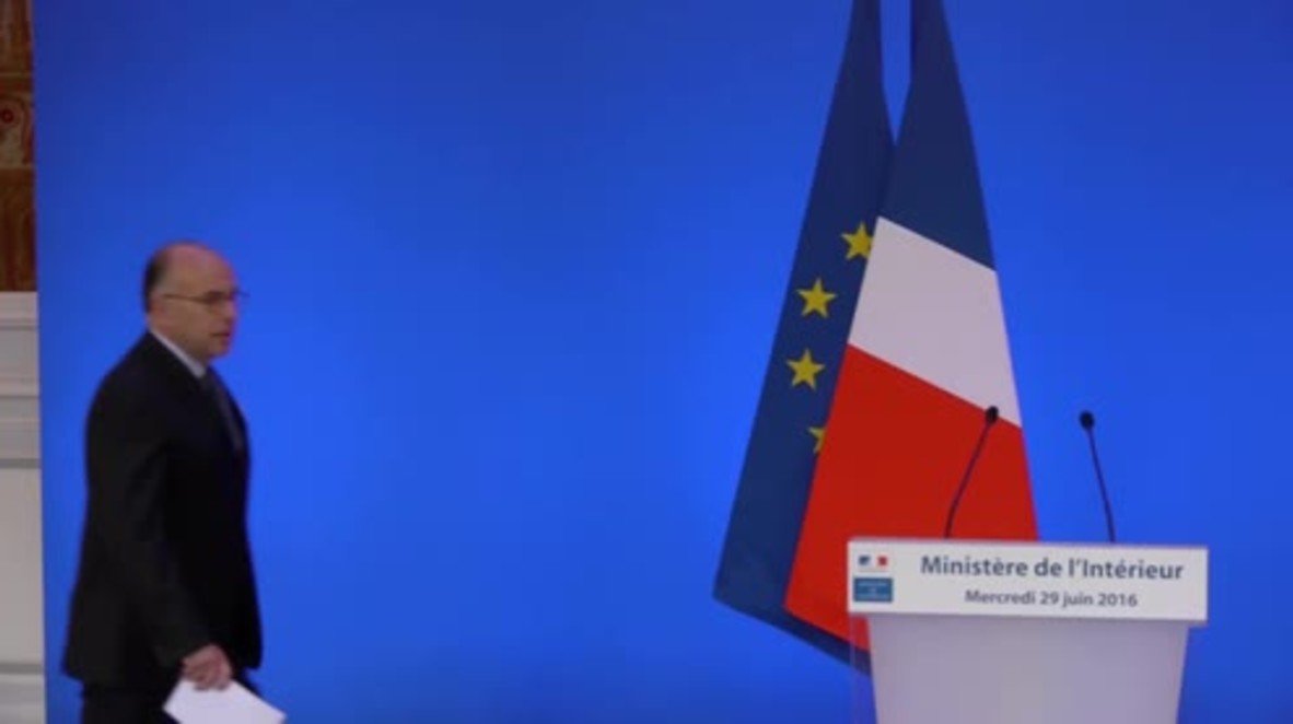 France: Cazeneueve denies Brexit alters Calais Jungle situation