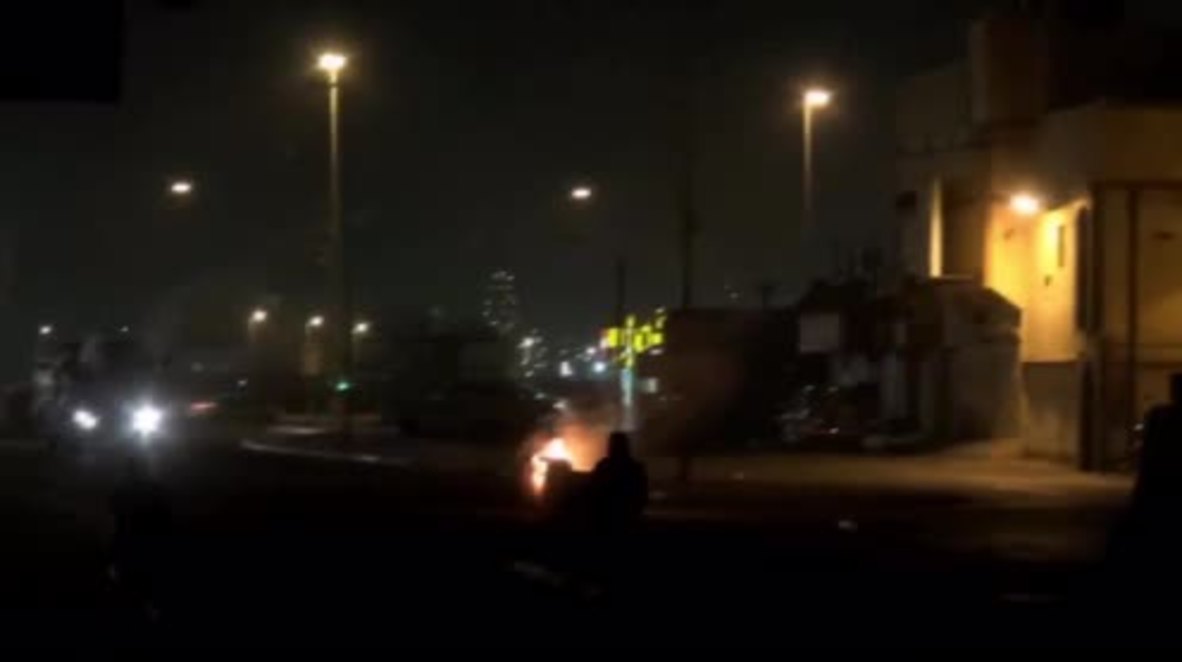Bahrain: Shia protesters throw petrol bombs at security forces over cleric's loss of citizenship