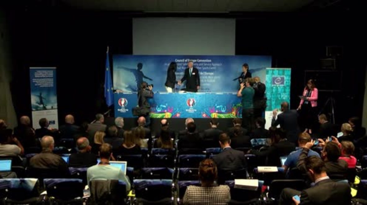France: Russia signs new treaty prompting extra security at football events