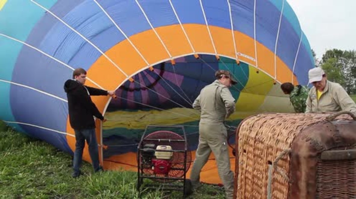 Russia: A cut above – would you get your hair cut in a hot air balloon?