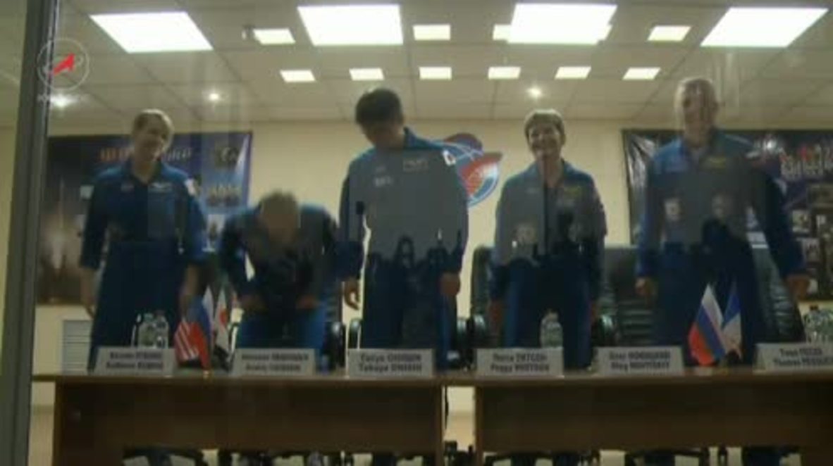 Kazakhstan: ISS Expeditions 48 and 49 holds pre-flight press conference in Baikonur