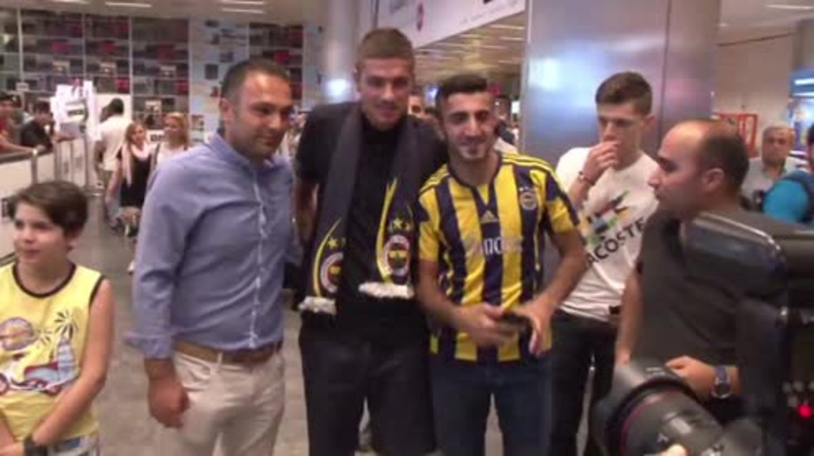 Turkey: Naturalised Russian player Neustadter moves to Fenerbahce