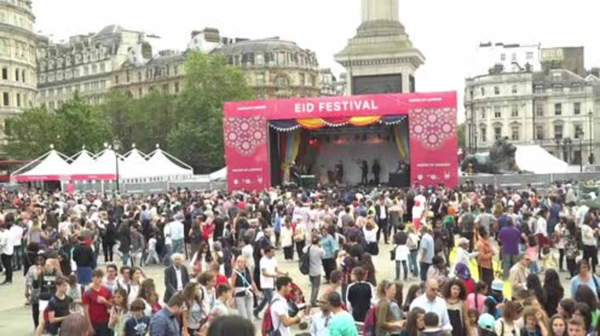 UK: Sadiq Khan joins thousands for Eid celebrations in Trafalgar Square