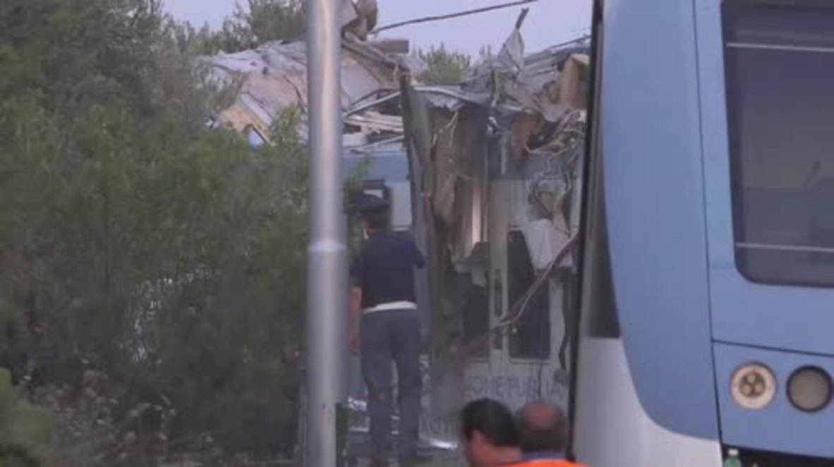 Italy: Renzi visits site of Puglia train crash after 23 dead, 50 injured