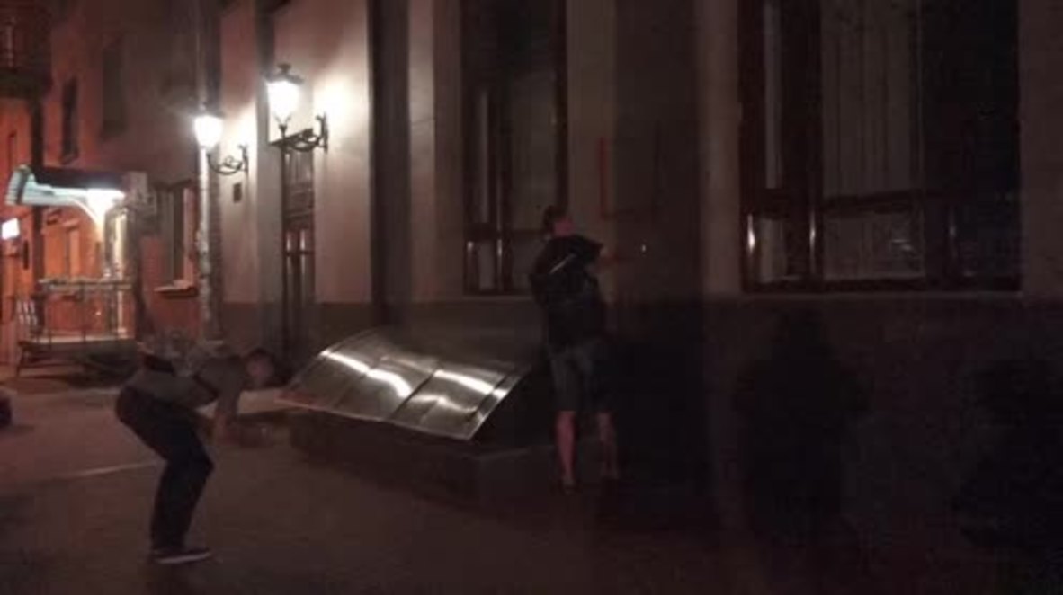 Ukraine: Anti-Russians repeat attack on CIS building in Kiev