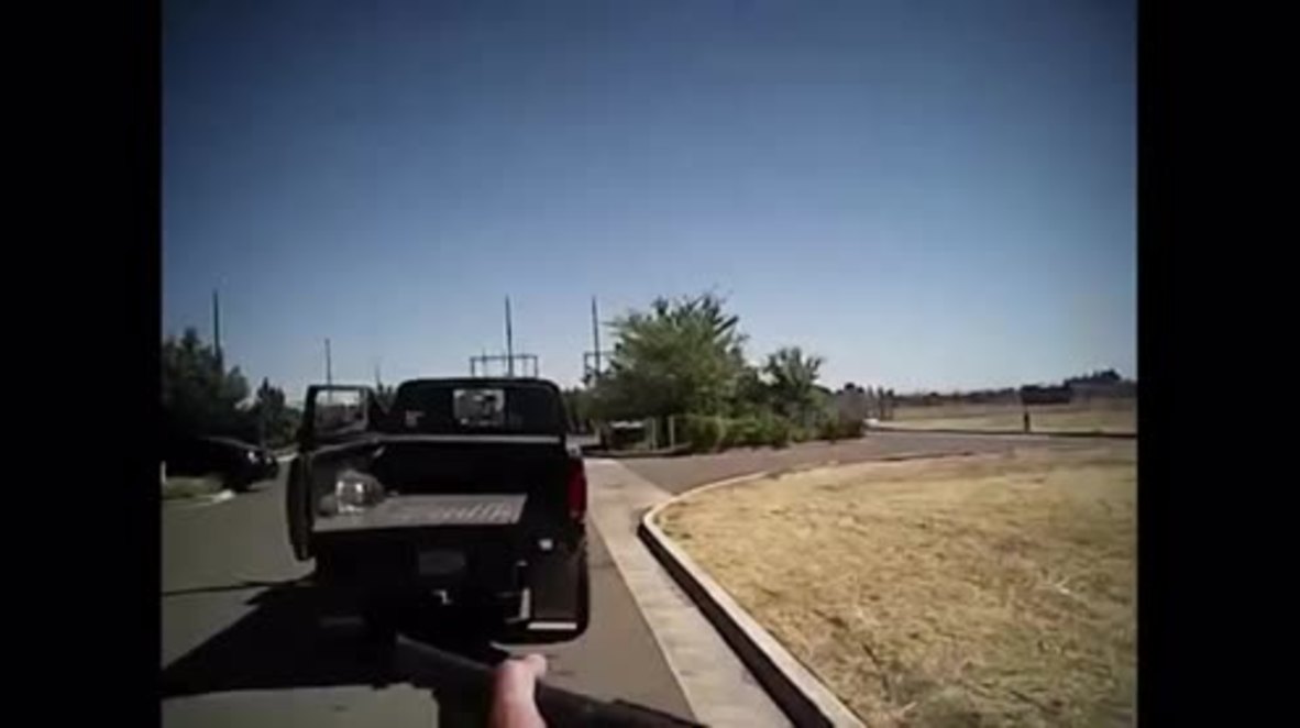 USA: Unarmed 19 y/o shot four times by police *GRAPHIC*