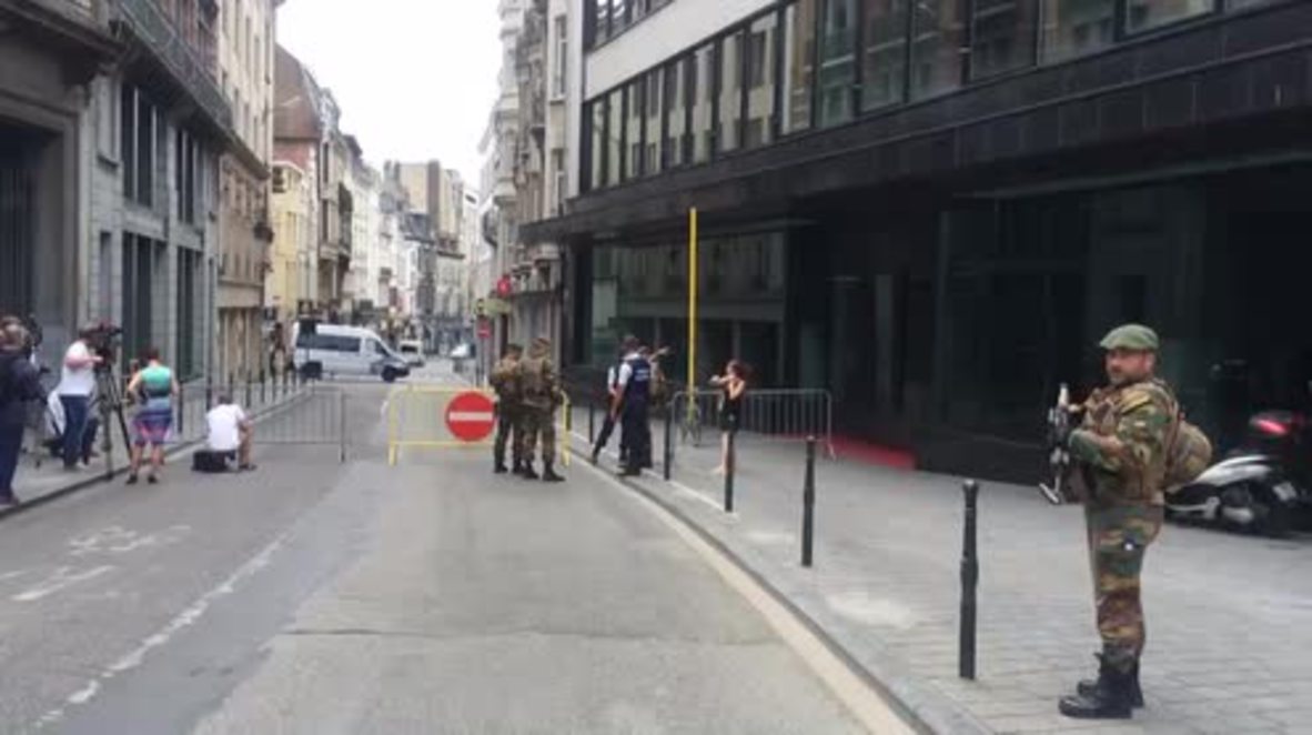 Belgium: Security alert in Brussels after man spotted with long coat and wires