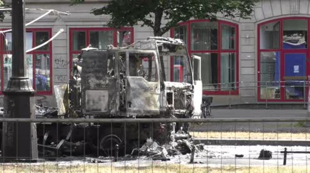Germany: Truck explodes in Berlin's Friedrichshain district