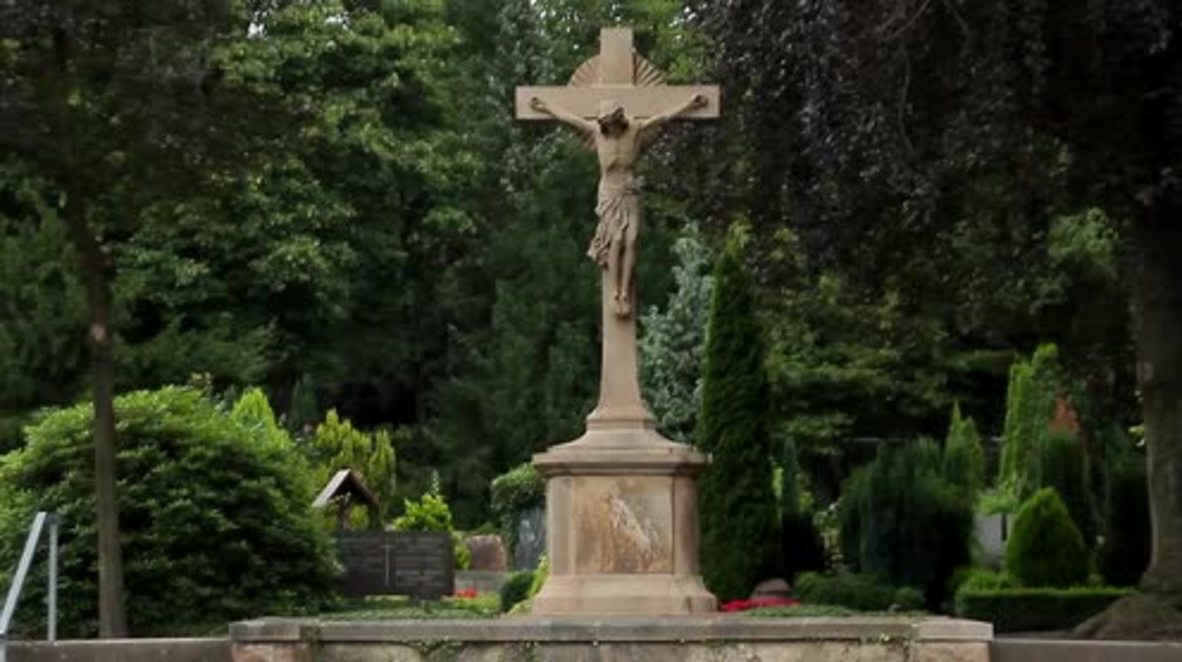 Germany: Refugee rapes 79yo woman at cemetery in North-Rhine-Whestphalia