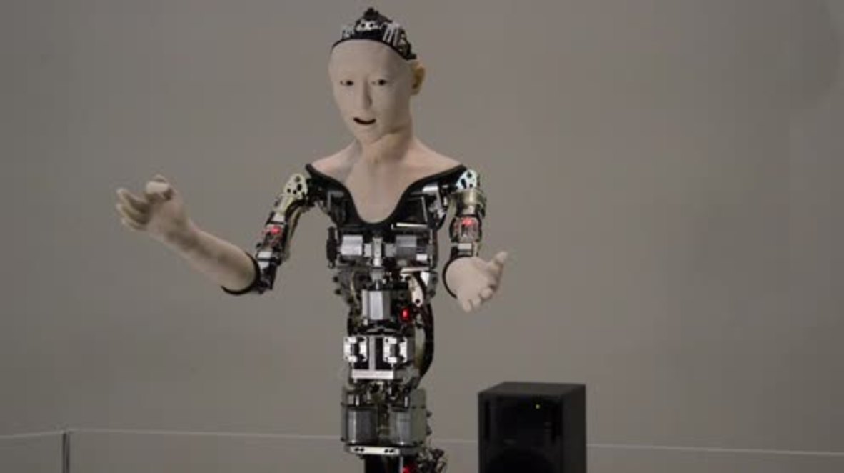 Japan: Alter the android uses its own 'free will' to interact with people
