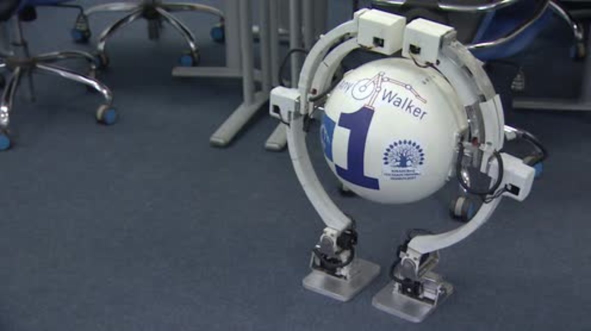 Russia: Meet AnyWalker, the live-in robot that can overcome 2 metre walls!