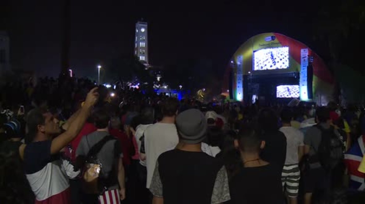 Brazil: Thousands watch Olympics opening ceremony on big screen in Rio
