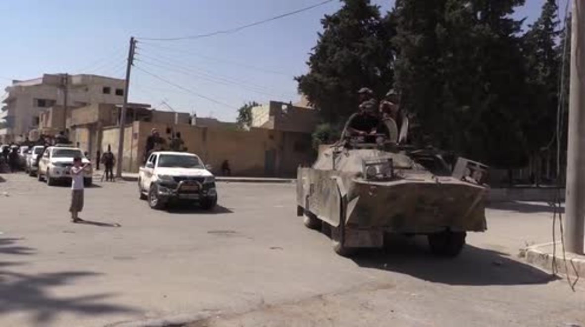 Syria: Locals begin returning to Manbij after SDF liberate city from IS forces