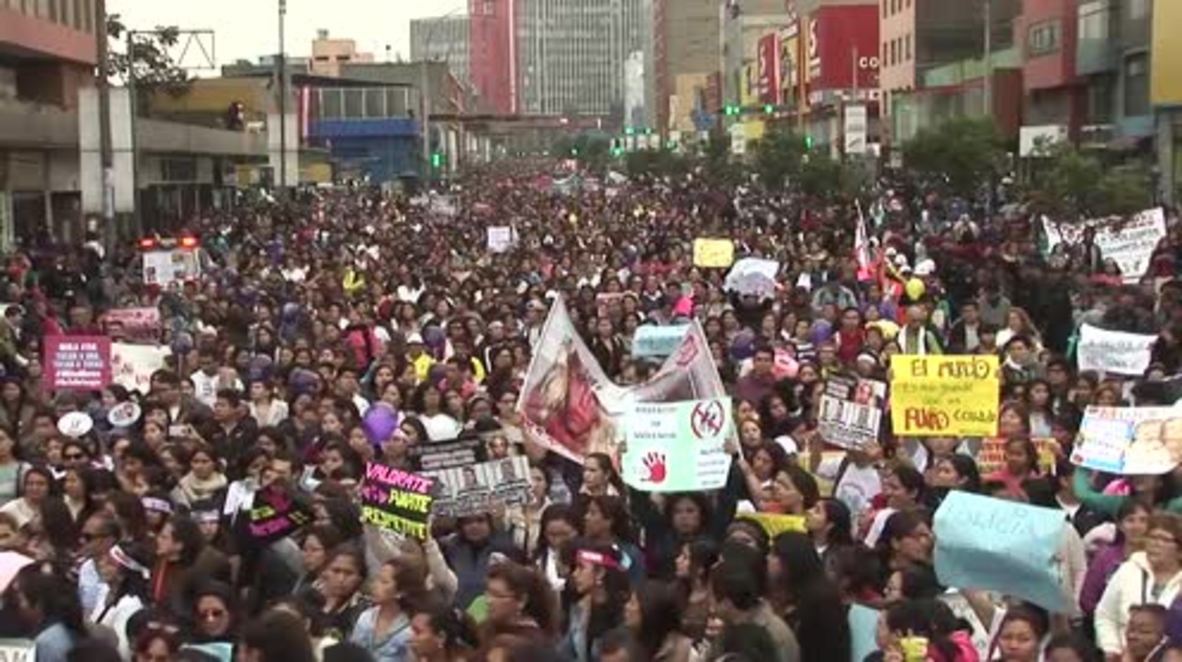 Peru: Thousands take to streets of Lima to protest violence against women