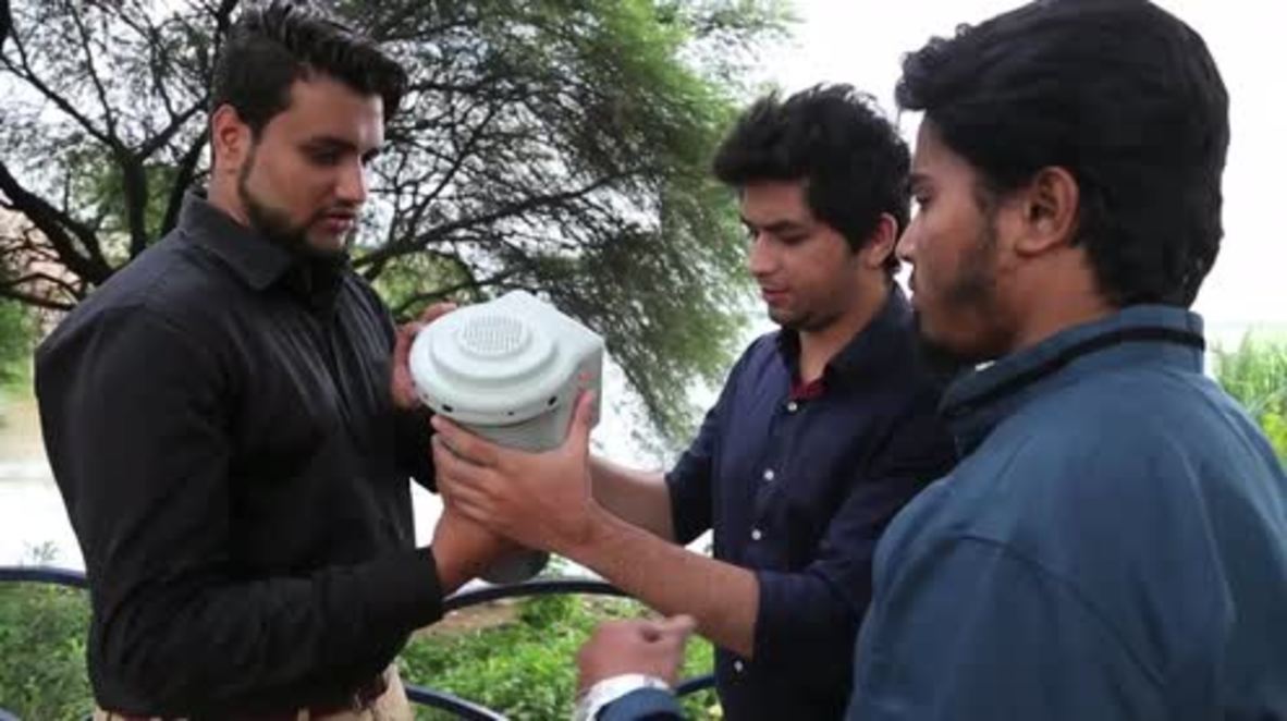 India: Engineering student invents device to turn air into water