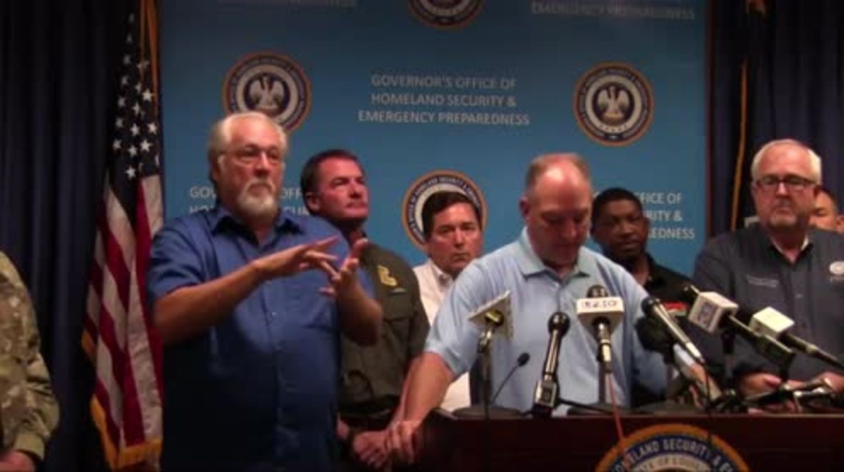 USA: 'Unprecedented' flooding leaves 8 dead, 20,000 uprooted - Louisiana Gov.
