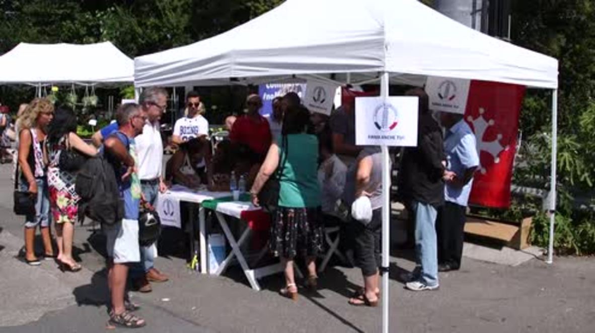 Italy: The Leaning Minaret of Pisa? - 100s rally against planned mosque in Pisa