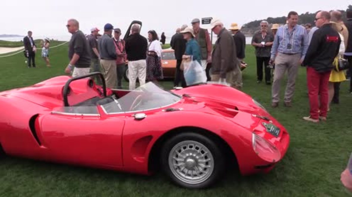 USA: Vintage supercars paraded at prestigious Concours d'Elegance auto show