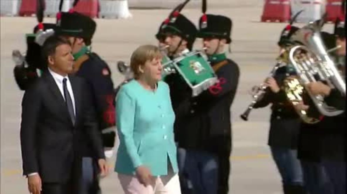 Italy: Merkel received by Renzi ahead of ‘Brexit’ trilateral summit