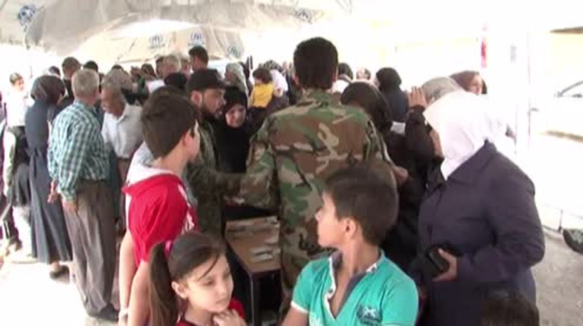 Syria: Hundreds evacuated as government forces take control over Daraya