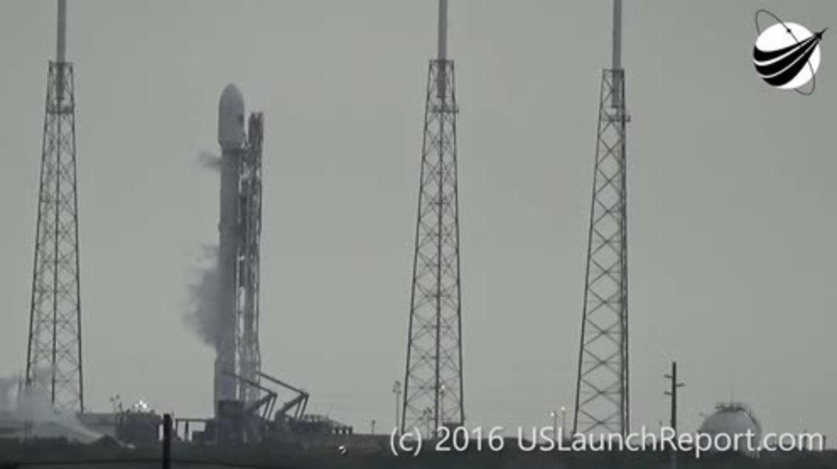 USA: Footage captures moment of SpaceX rocket explosion