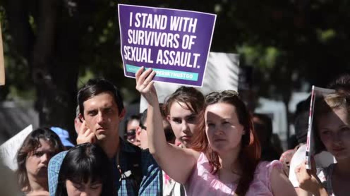 USA: Protesters demand Judge Persky’s recall as Brock Turner is freed from jail *EXPLICIT*