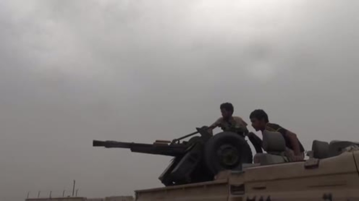 Yemen: Pro-Hadi forces battle Houthi militants on Saudi-Yemini border