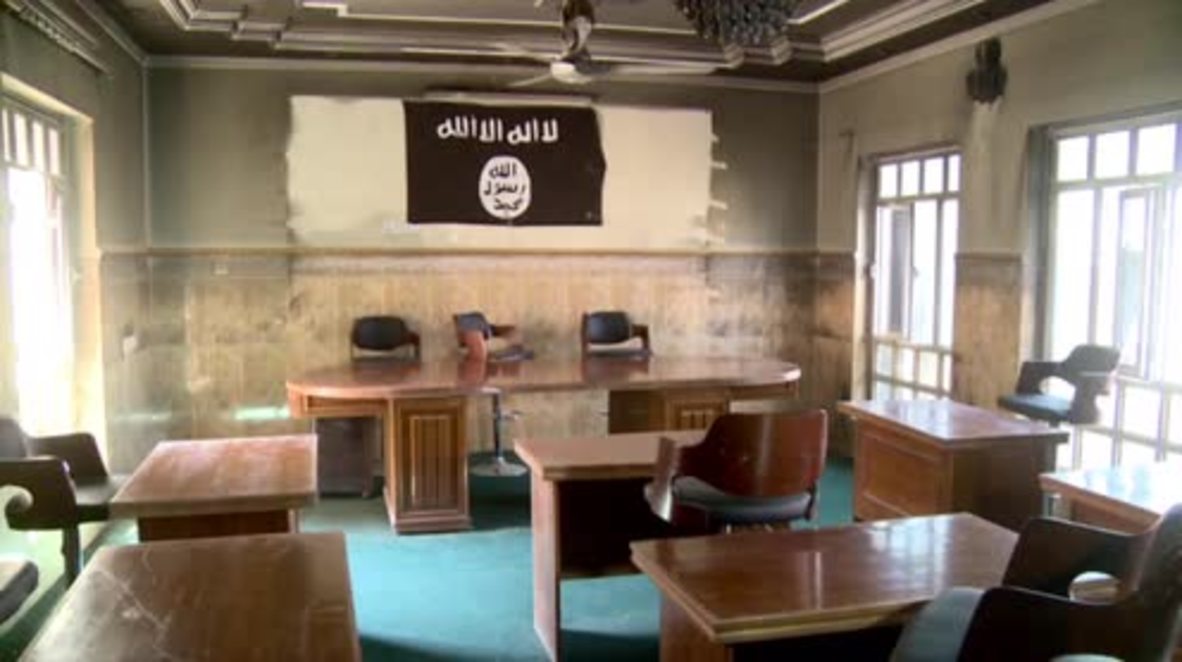 Iraq: Army discover IS courtroom with human cages in Fallujah
