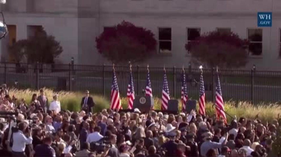 USA: 'As Americans, we do not give in to fear' – Obama attends 9/11 memorial