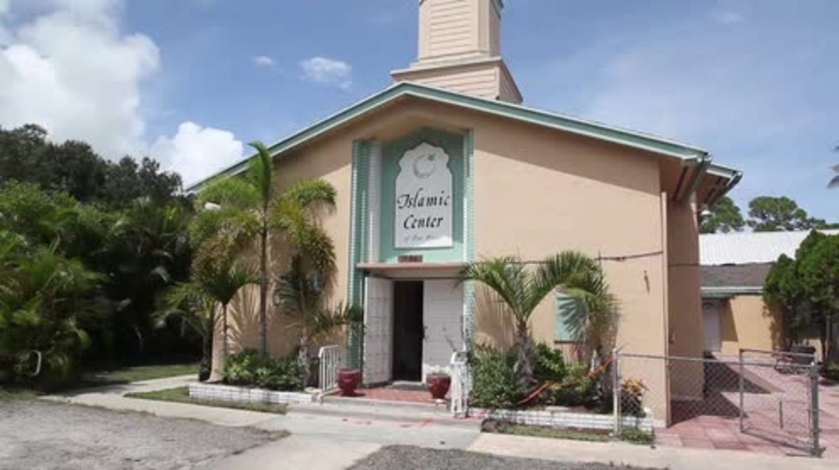 USA: Mosque frequented by Orlando shooter set on fire during Eid