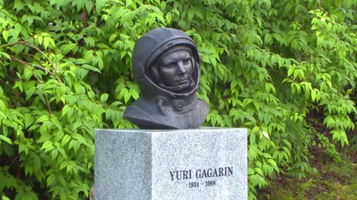 Norway: Monument to Yuri Gagarin unveiled in Bergen
