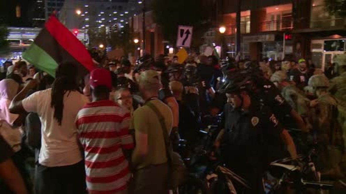 USA: Police brutality protests persist after curfew in Charlotte, NC