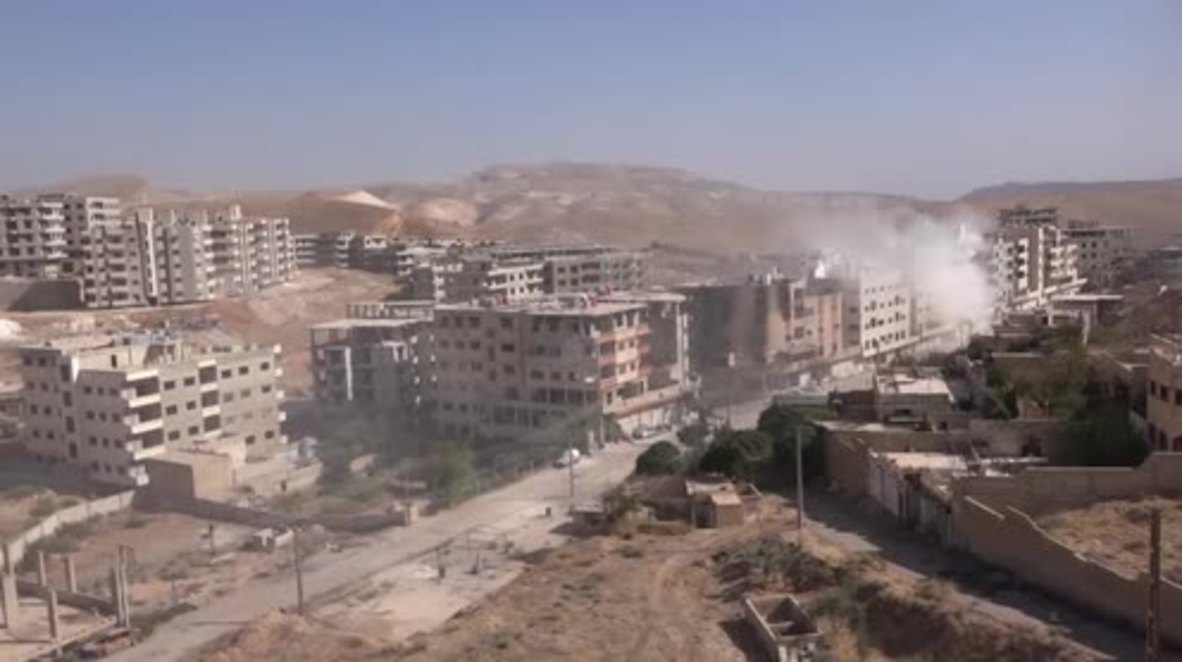 Syria: SAA battle opposition fighters in Damascus countryside