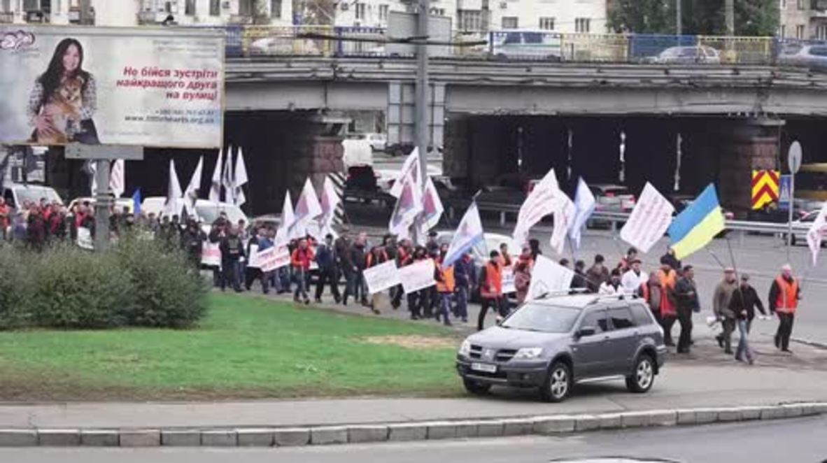 Ukraine: Railway workers hold Kiev protest for higher wages