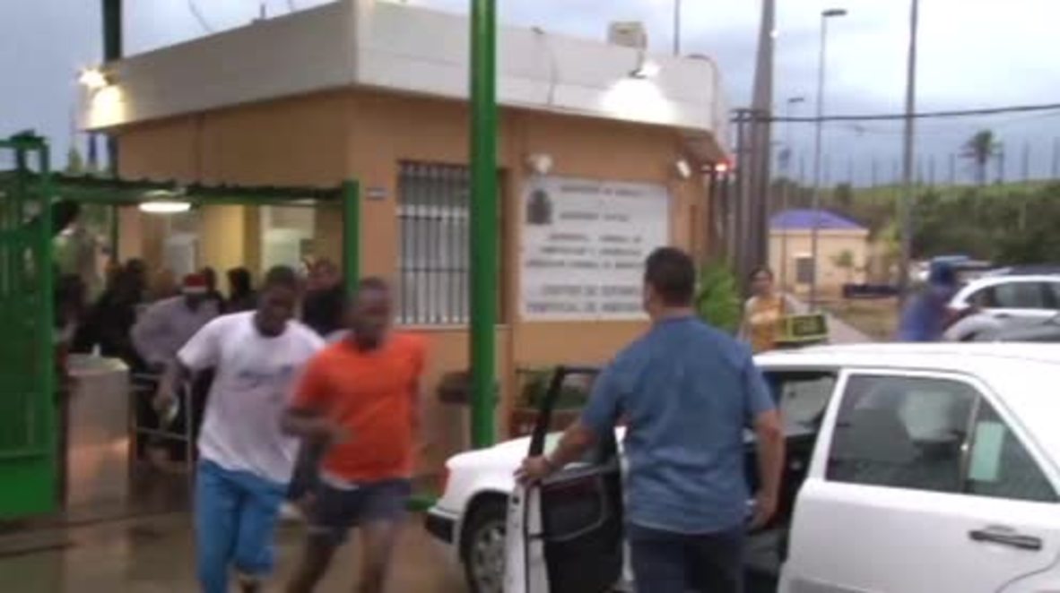 Spain: Scores of refugees successfully break into Spain's Melilla enclave