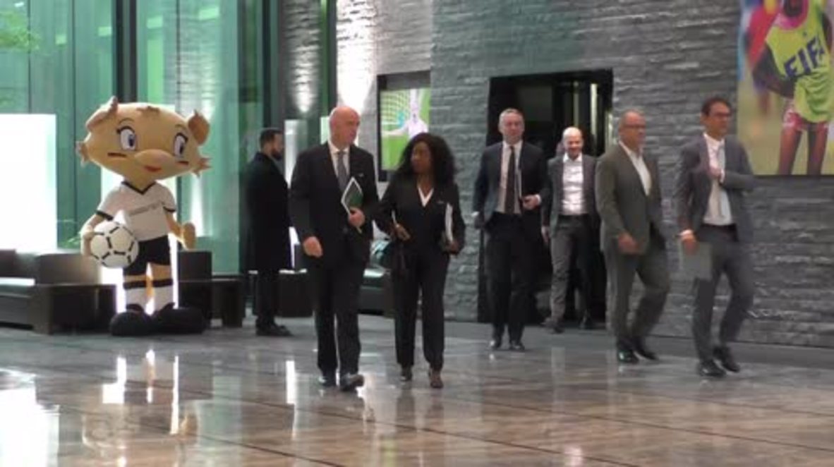 Switzerland: FIFA's Infantino discusses expanded WC formats, co-hosting