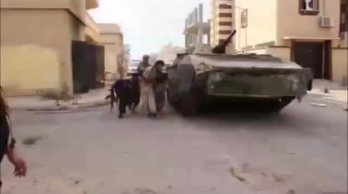 Libya: Snipers and tanks aid Misrata-led forces advance in Sirte