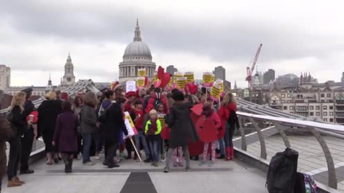 UK: 'Have a heart, London' - activists call for solidarity with child refugees