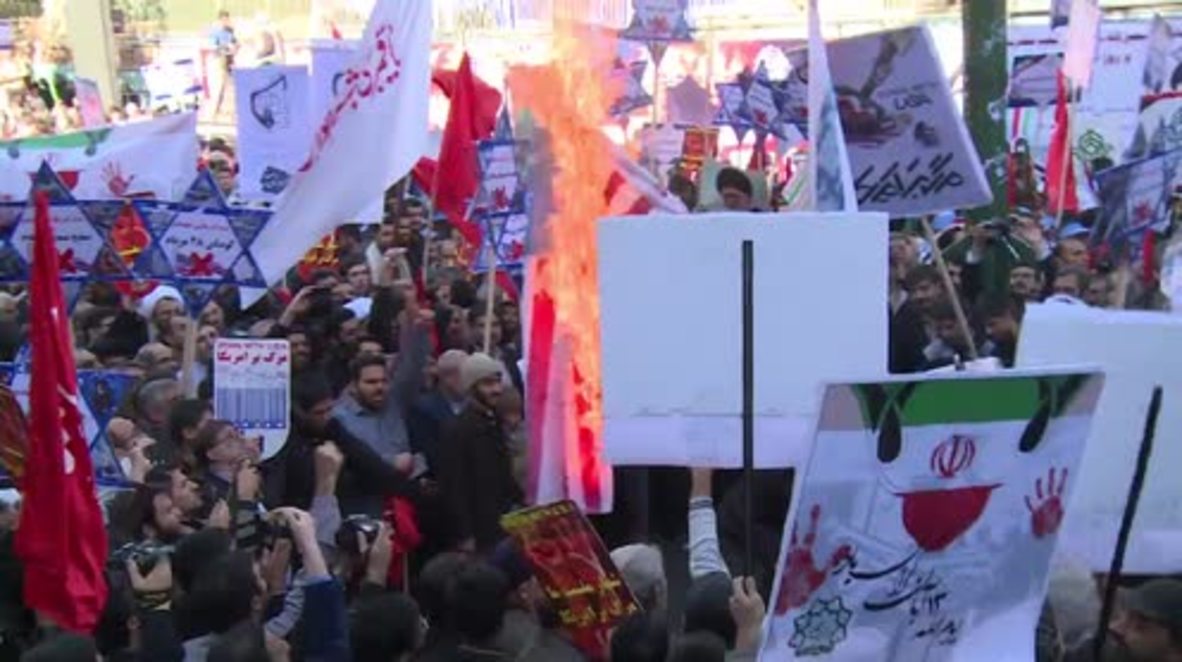 Iran: US flags burn as Tehran students mark 1979 US Embassy takeover