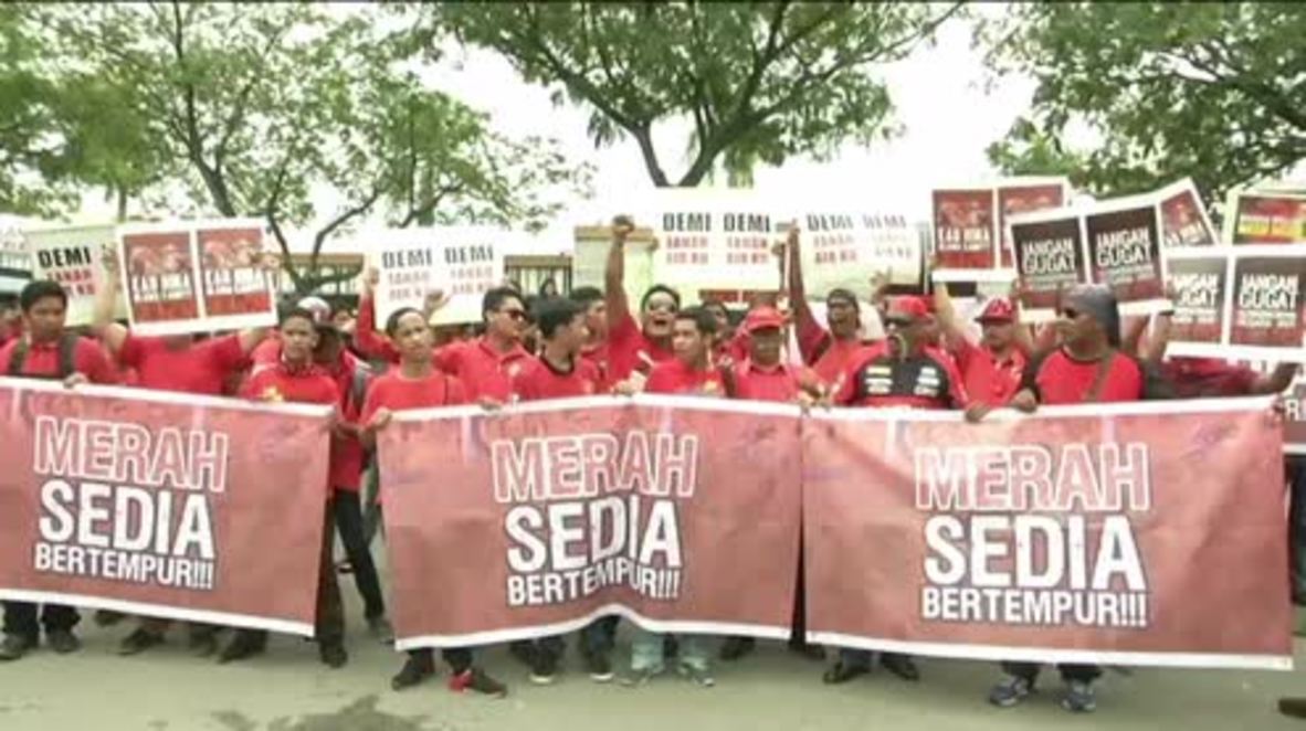 Malaysia: 'Red Shirts' protest alleged funding of media outlet by Soros group