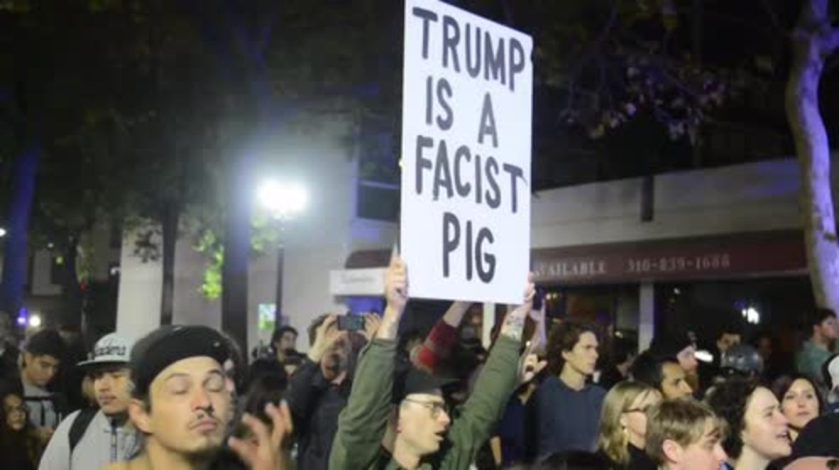USA: Trump victory sparks fiery protests in Oakland