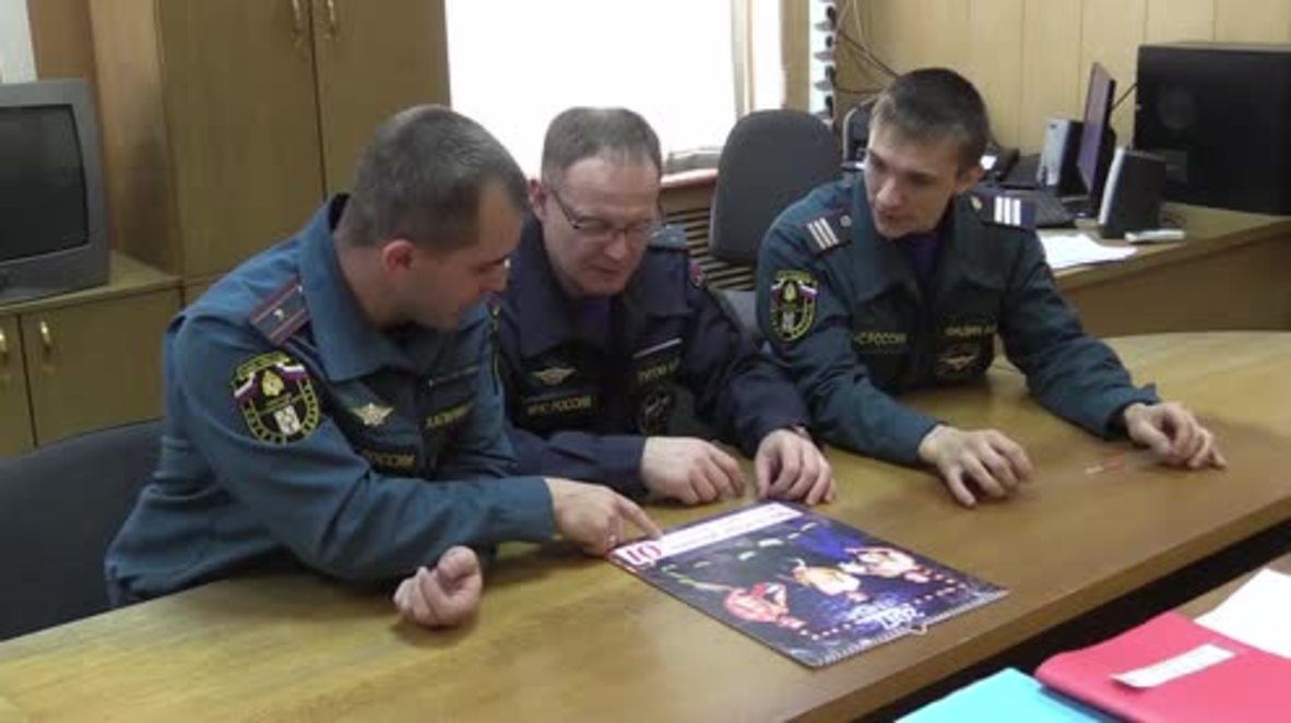 Russia: Omsk burning up! Firm-chested firefighters amazed as their risque calendar sells out