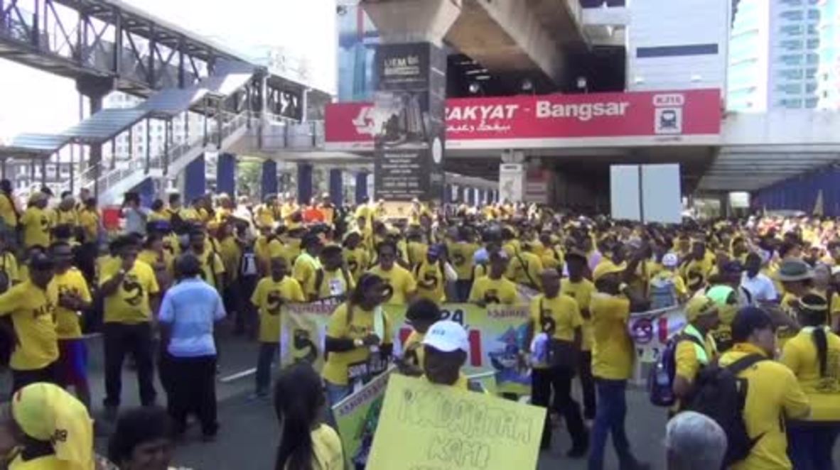 Malaysia: Thousands demand PM Najib Razak’s resignation in Kuala Lumpur